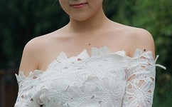 舌吻戏视频超长吻戏